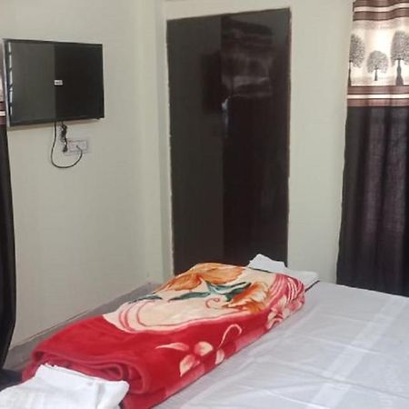 Varanasi Paradise Ngoại thất bức ảnh